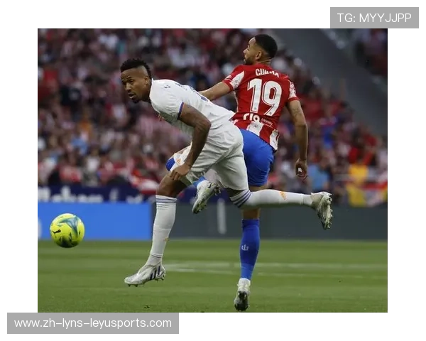 西甲足球联赛徽标详细解析:历史演变与设计理念 西甲足球联赛徽标详细解析:历史演变与设计理念